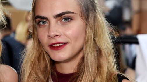 Ez lesz a 2015 mozija: Csillagainkban a hiba + Cara Delevingne