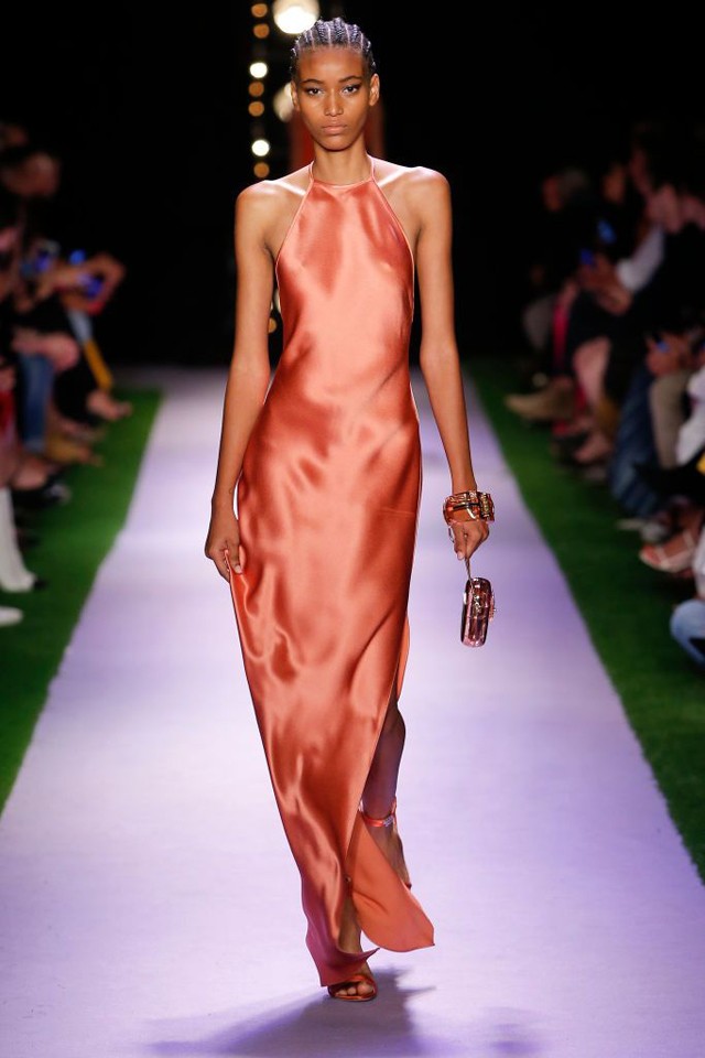 Ezek a színek hódítanak idén nyáron a sztárok gardróbjában - építsd bele a tiedbe is!