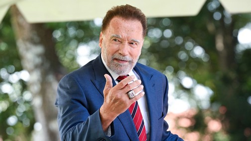 Arnold Schwarzenegger 79 éves lett, félelmetesen jó formában van a színész