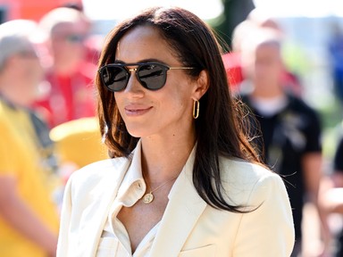 Meghan Markle visszatért a vörös szőnyegre, és tarolt