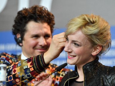 Nagy Ervin összes lánya egy fotón - ennél nem látsz édesebbet