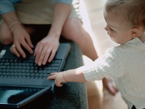 Így éltem meg anyaként a karantént: A GLAMOUR vezető szerkesztőjének őszinte beszámolója