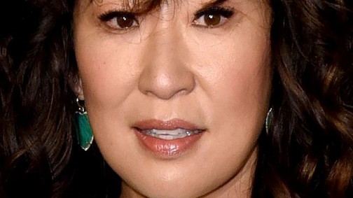 Ez a frufru olyan szörnyű, hogy még a világ legszebb nőjének is rosszul állna