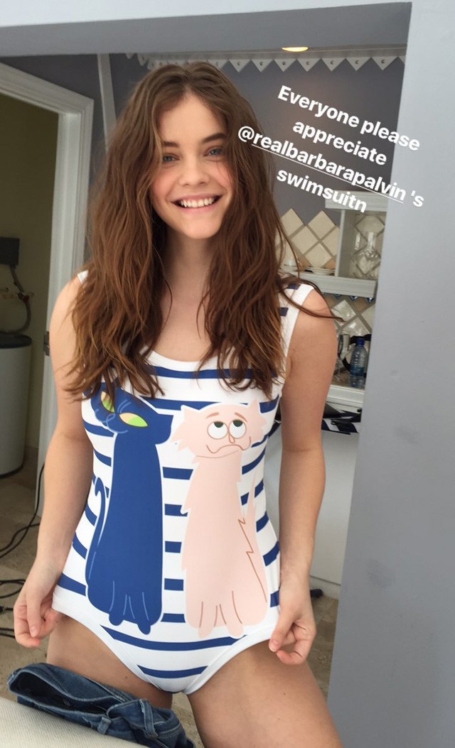 Palvin Barbi Sugarbird x Mihalik Enikő fürdőruhában