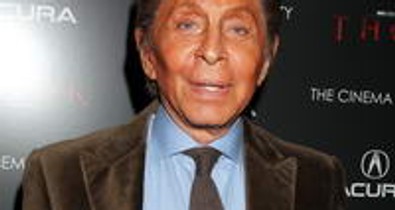 79 éves az utolsó divatcsászár