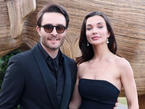 Ed Westwick és felesége álomszép videót posztoltak Budapestről