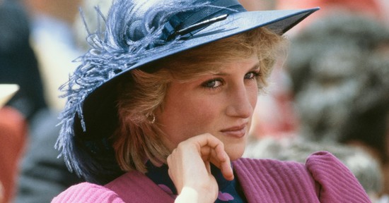 10 ikonikus fotó Diana hercegnéről, amire nem véletlenül fogunk örökre emlékezni