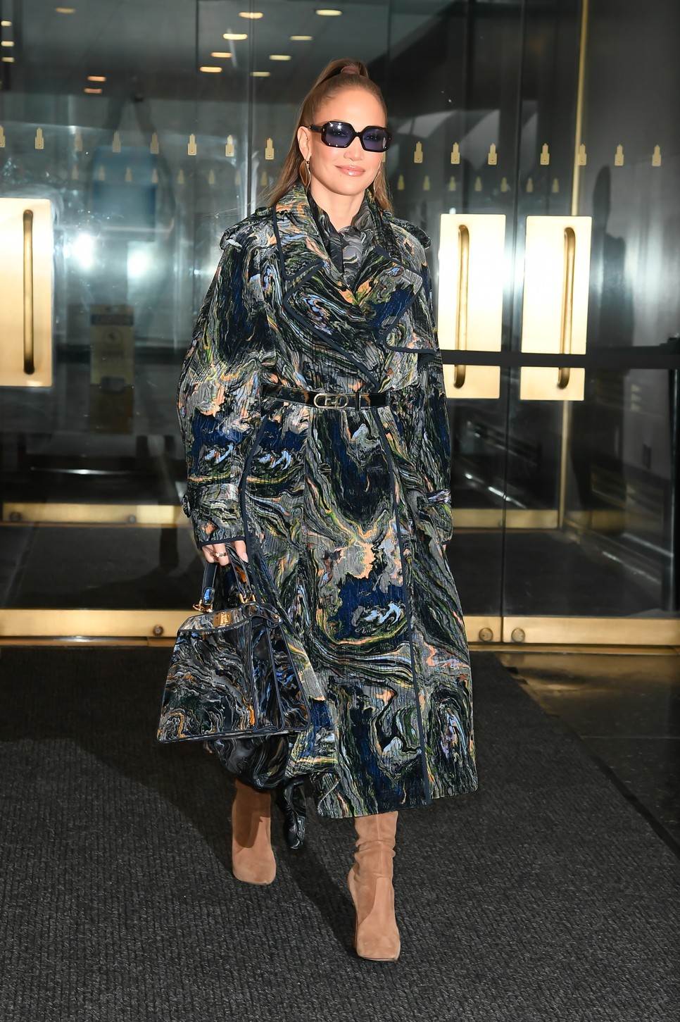 Jennifer Lopez három olyan szettet is magára vett pár nap alatt, hogy elájulsz