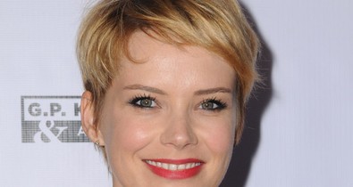 Ilyen gyönyörű volt Osvárt Andi a Los Angeles-i vörös szőnyegen!