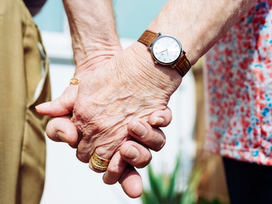 Kutatók megfigyelték, hogy a hosszú házasságban élő pároknál minden egyes negatív interakcióra átlagosan öt pozitív interakció jut