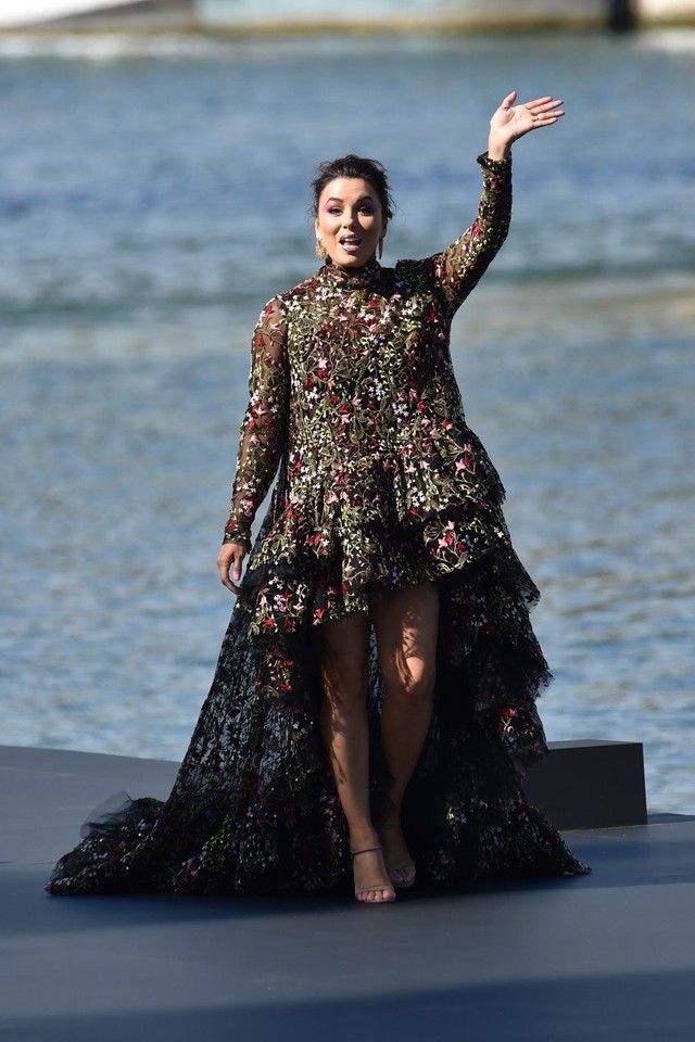 Eva Longoria fashion show