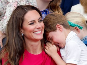 A legédesebb fotók a kis Lajos herceg első 5 évéről