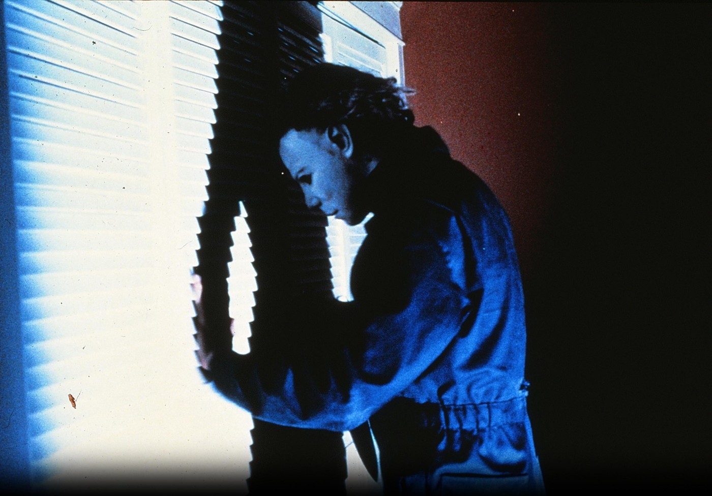 Nick Castle – Halloween. Minden idők legnagyobb bevételét hozó filmjének főszereplője szánalmasan elenyésző összeget kapott a horror műfaj egyik legmeghatározóbb karakterének megformálásáért. Lássuk be: a 24 milliárdos bevételhez képest az ő 8600 forintos napidíja már a vállalhatatlan kategória...