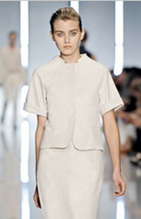 Hugo Boss Black: fehér, rövid ujjú bőrkabát