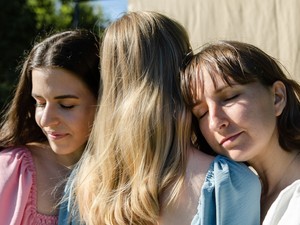 „Senki sem tökéletes, mégis pont a különbözőségeink tesznek minket gyönyörűvé és megismételhetetlenné” - Interjú Bolla Vikivel