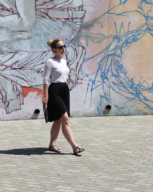 Ezen a héten Takács Judit tervező ruhatárába lesünk be!