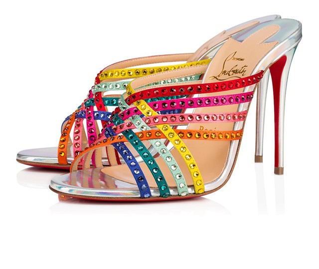 Ez az unikornis magas sarkú MINDEN