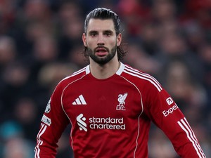 Szoboszlai Dominik felesége csípőig felsliccelt ruhába bújt, Borka álomszép a friss fotóján