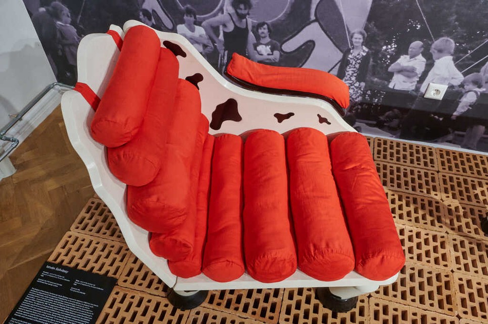 Szilvássy István (Pali X-Mano) tehénfotele a  Körforgásban című kiállításon