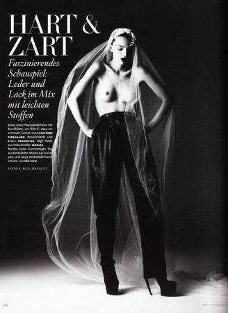 Ben Hasset divatnyagában jól jött, hogy nem szégyenlős.