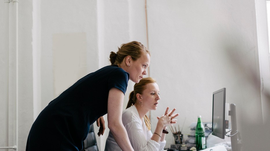 Az, hogy fizikailag is jól érezzük magunkat az irodában, hatással van a munkánkra és ezáltal a cég teljesítményére is