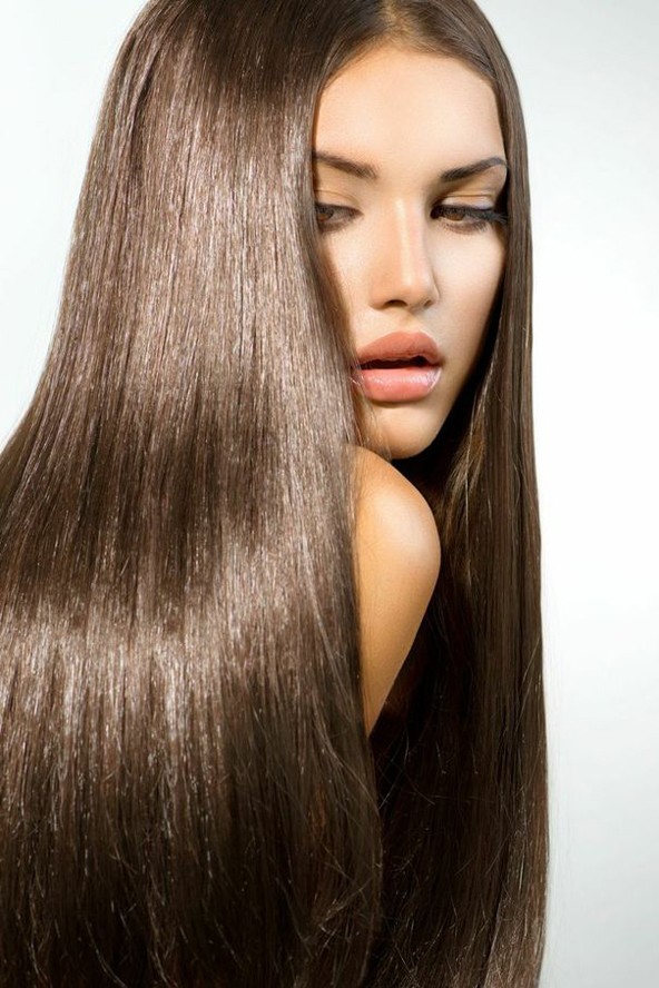 Kipróbálnád hogyan festesz extra hosszú, dús hajkoronával? Akkor a hajhosszabításban profi Greath Lenghts csapatát keresd!