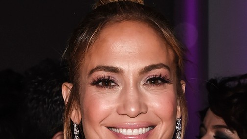 Jó ég, milyen szexi Jennifer Lopez ebben a ruhában