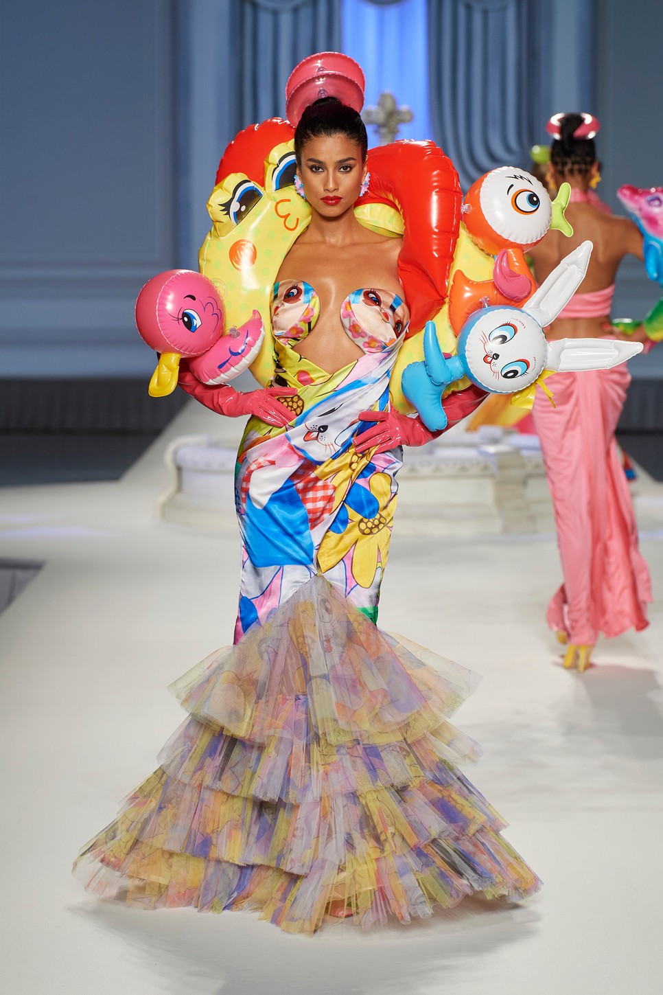 Moschino 2023 tavasz-nyár