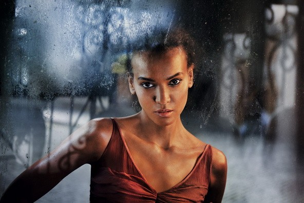 Liya Kebede etióp topmodell nemcsak szépsége, hanem jótékonykodásai miatt is példakép sokaknak