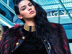 Utazz a jövőbe Kendall Jenner és a Balmain x H&M kollekció által!