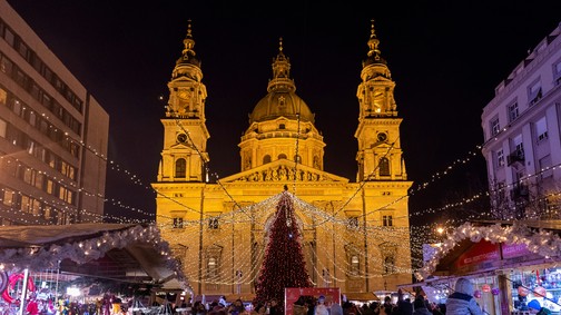 A budapesti karácsonyi vásár a legjobbak között végzett - Nézd meg a teljes listát!
