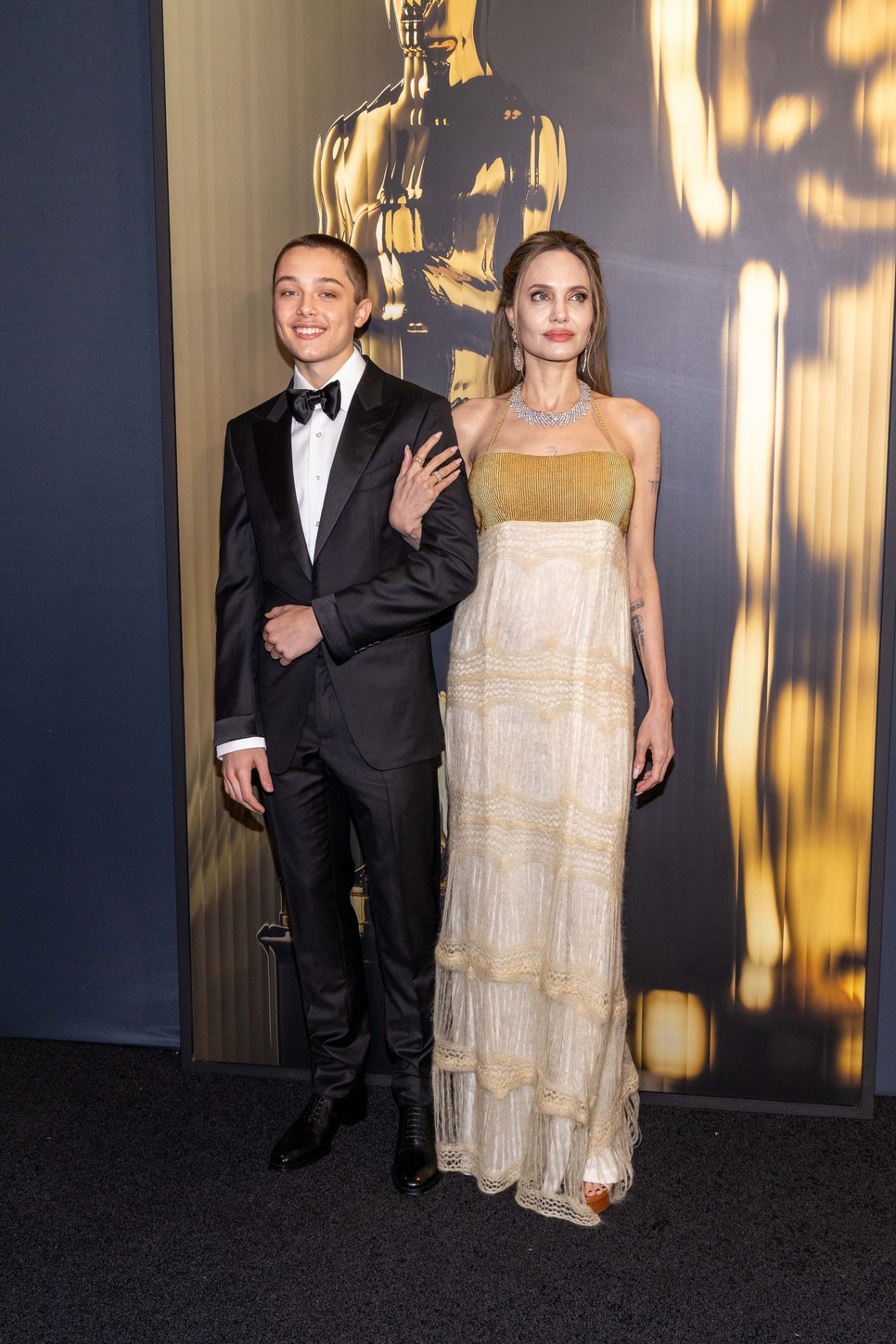 Knox Jolie-Pitt és Angelina Jolie a Governors Awards-on 2024 novemberében