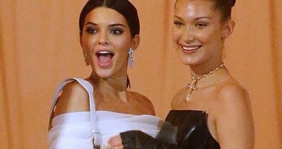 Kendall Jenner és Bella Hadid megelégelték a paparazzit és durván bemutattak nekik!