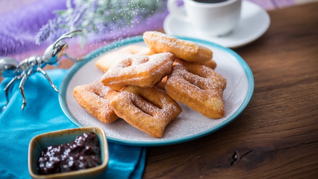 Egy szupergyors utazós fánk recept, ha megéheznél út közben