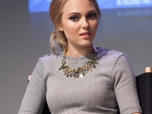 Megint szupersikkes AnnaSophia Robb