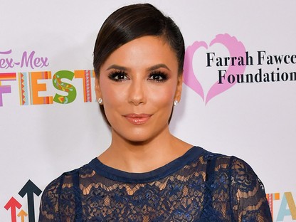 Eva Longoria a vörös szőnyegen futott össze egy másik született feleséggel: imádni fogod