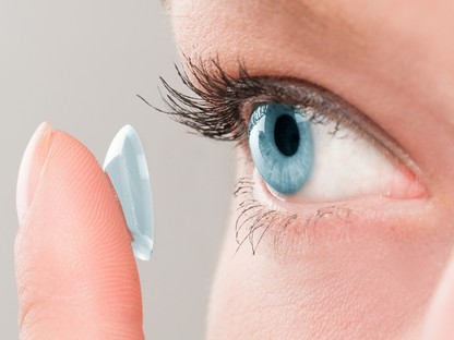 5 hatalmas hiba, amit tilos elkövetned, ha kontaktlencséd van