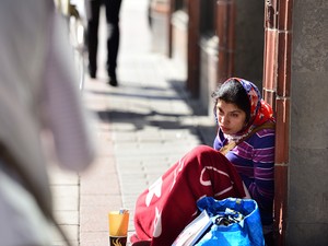 Romaintegráció: Az Európai Bizottság célkitűzése a roma emberek életminőségének a javítása