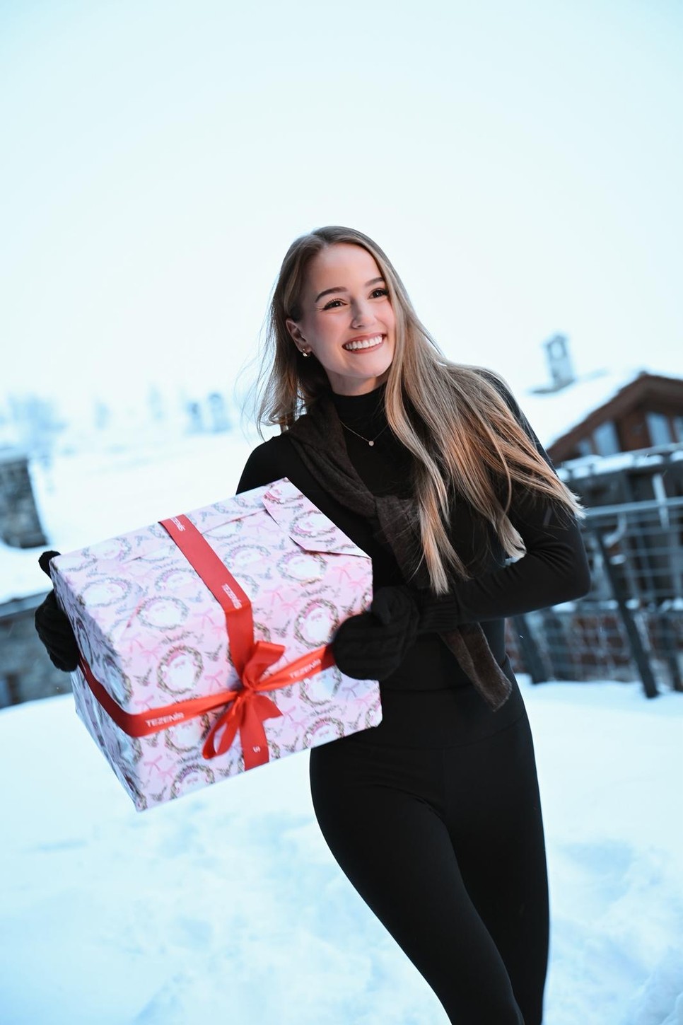 A Tezenis thermo darabjai tökéletes aláöltöző darabok, ha a hidegben kirándultok, de mondegyik darabot viselheted felsőruházatként is, ahogy Bóna Bia is bemutatja