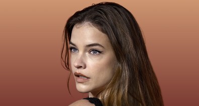 Palvin Barbara felszabadította a melleit, hatalmas dekoltázst villantott a New York-i divathéten