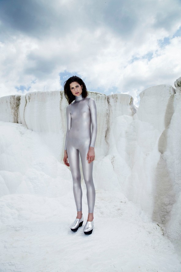 Káldy Júlia izgalmas cipőkollekcióval jelentkezik