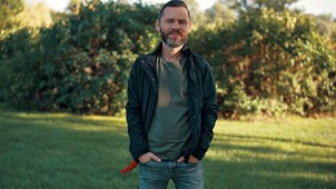 A Szimpla Kert, az Agri Kulti és a Funky Forest után a könyves szakmában is megveti a lábát Bertényi Gábor