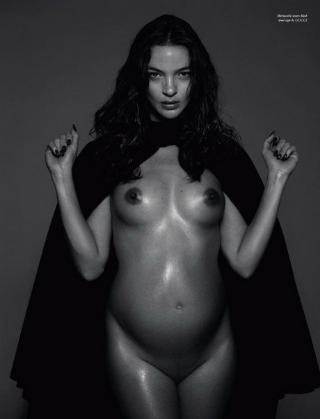 Mariacarla nem szégyenlősködött a Love magazinban