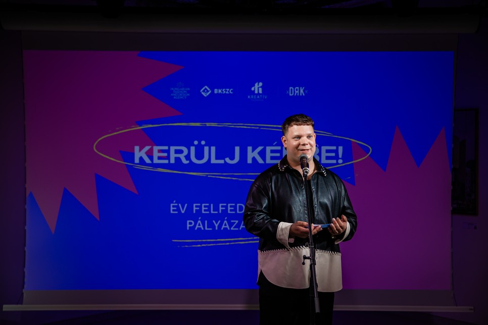 Csalár Bence divatszakértő vezette a Kerülj képbe! pályázat díjátadóját