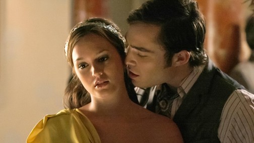 3 piros zászlós férfi, akiket jobb messziről elkerülnöd