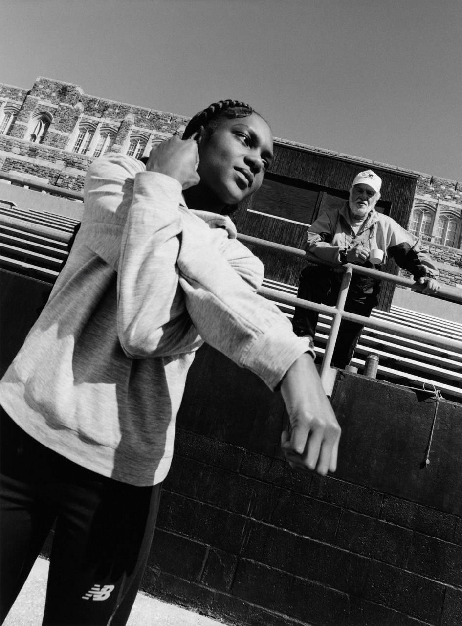 A szürke semleges, a szürke kiegyensúlyozott, a szürke kifinomult – szürke napok a New Balance-nál