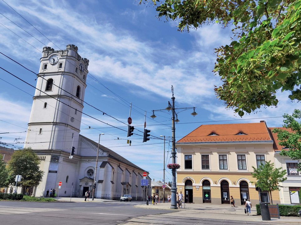 A Csonkatemplom tökéletes tájékozódási pont Debrecenben