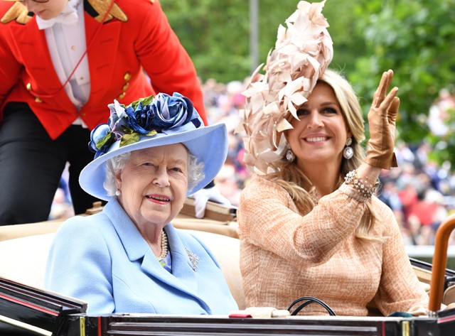 II. Erzsébet királynő és Máxima holland királyné