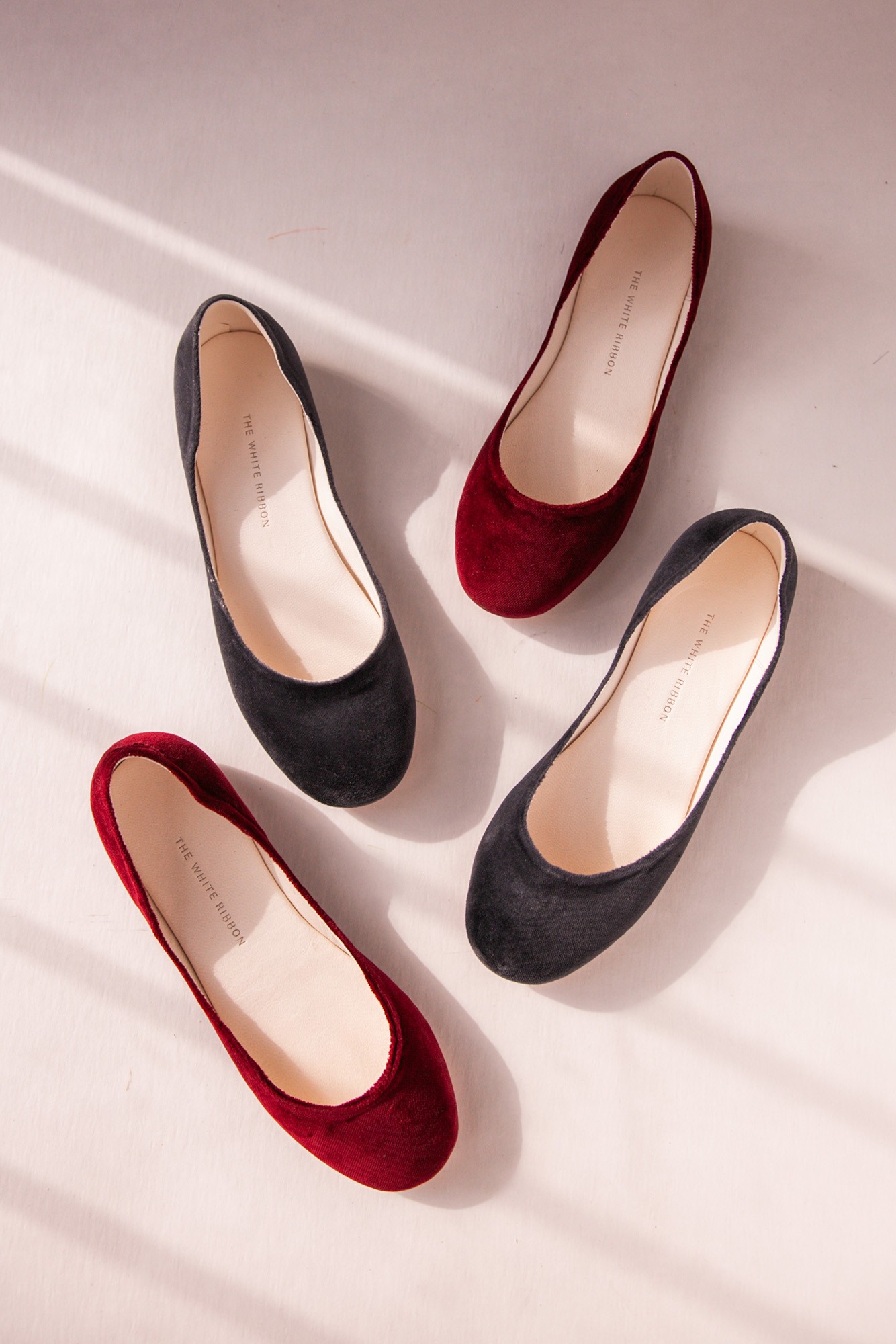 The White Ribon Velvet balerinacipők