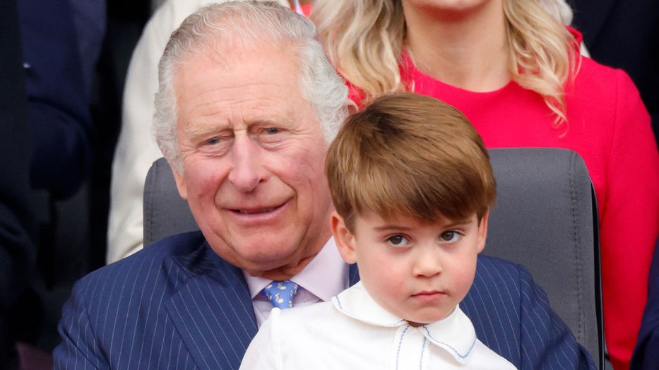 Károly király alig várja, hogy láthassa az unokáit